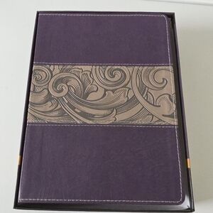 NKJV Study Bible - Full-Color Edition